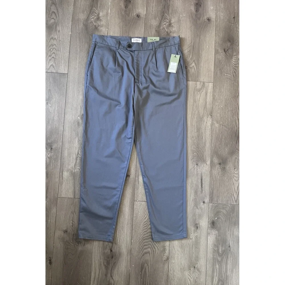 Goodfellow & Co Men's Pleated Trouser Pants Size 36x32 Gray New with Tags